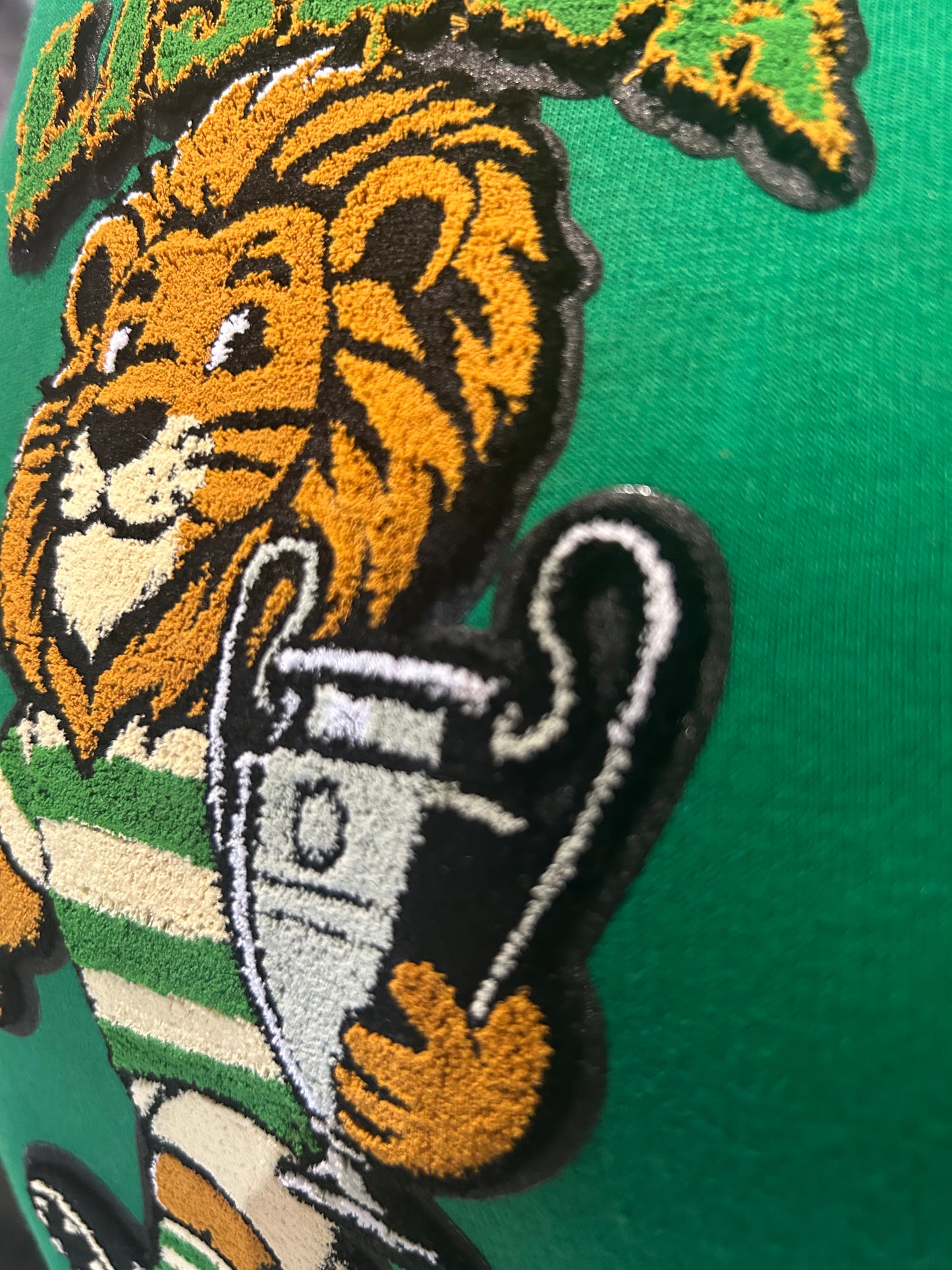 'LISBOA THE LION'- HOODIE